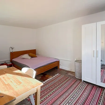 Cozy 30 M Near Canal St Martin Paris